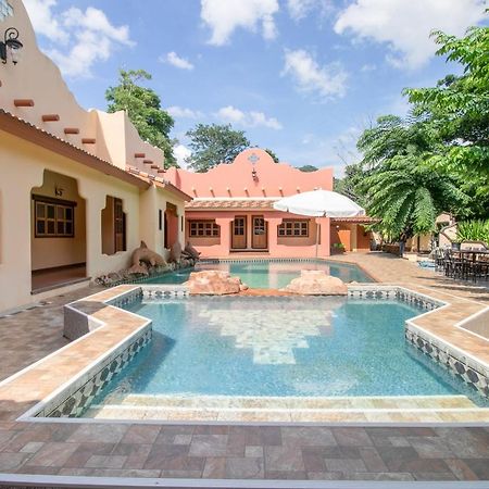 Capital O 1110 Khaoyai Cowboy City Resort Му-Си Экстерьер фото