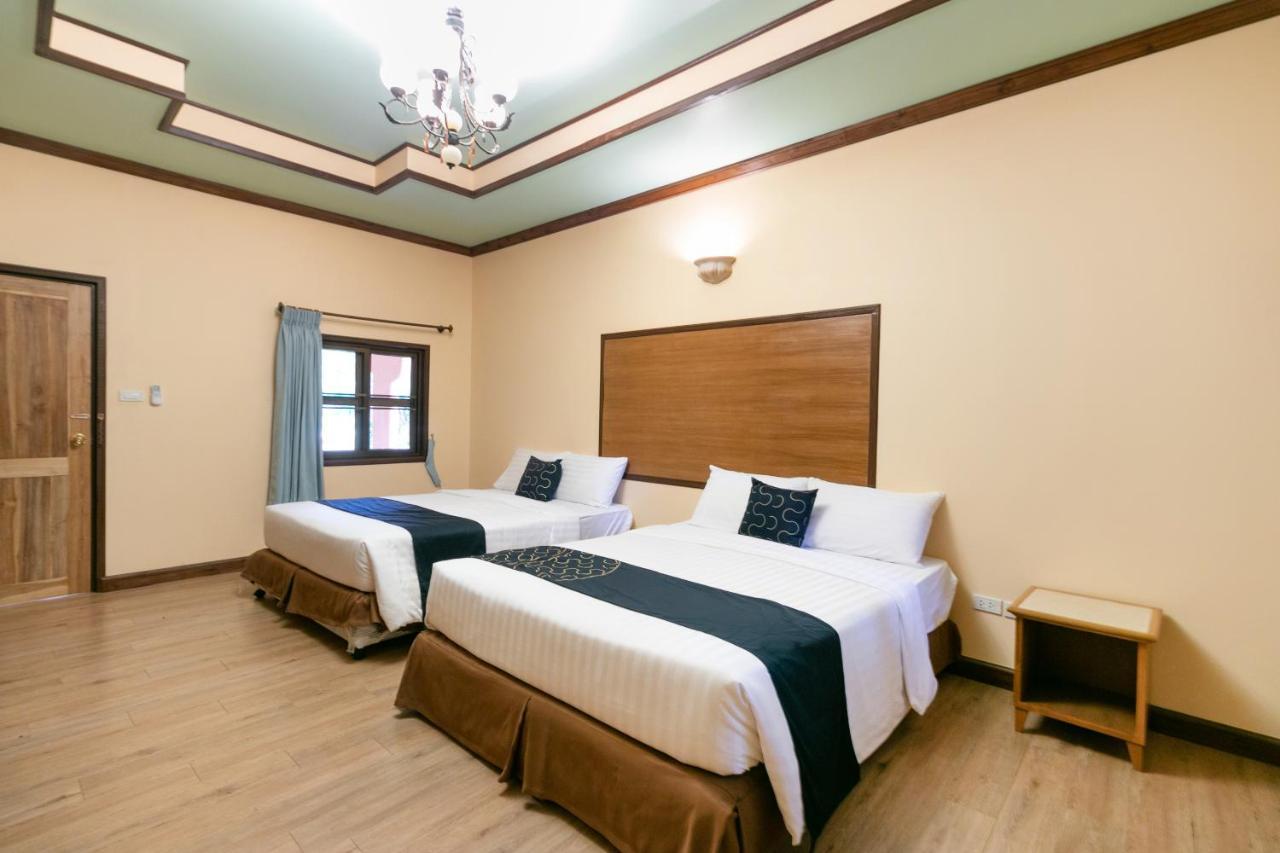 Capital O 1110 Khaoyai Cowboy City Resort Му-Си Экстерьер фото