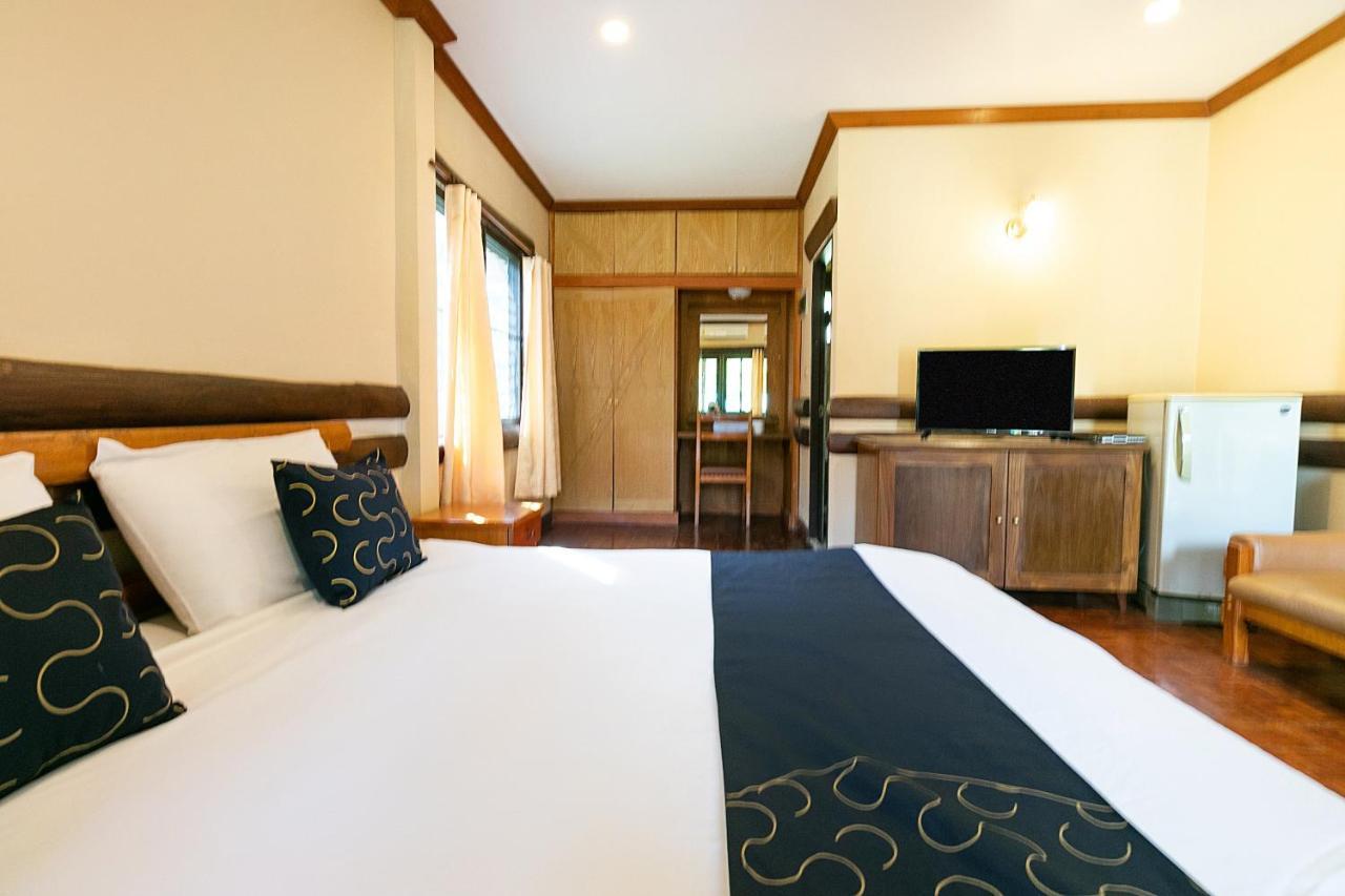 Capital O 1110 Khaoyai Cowboy City Resort Му-Си Экстерьер фото